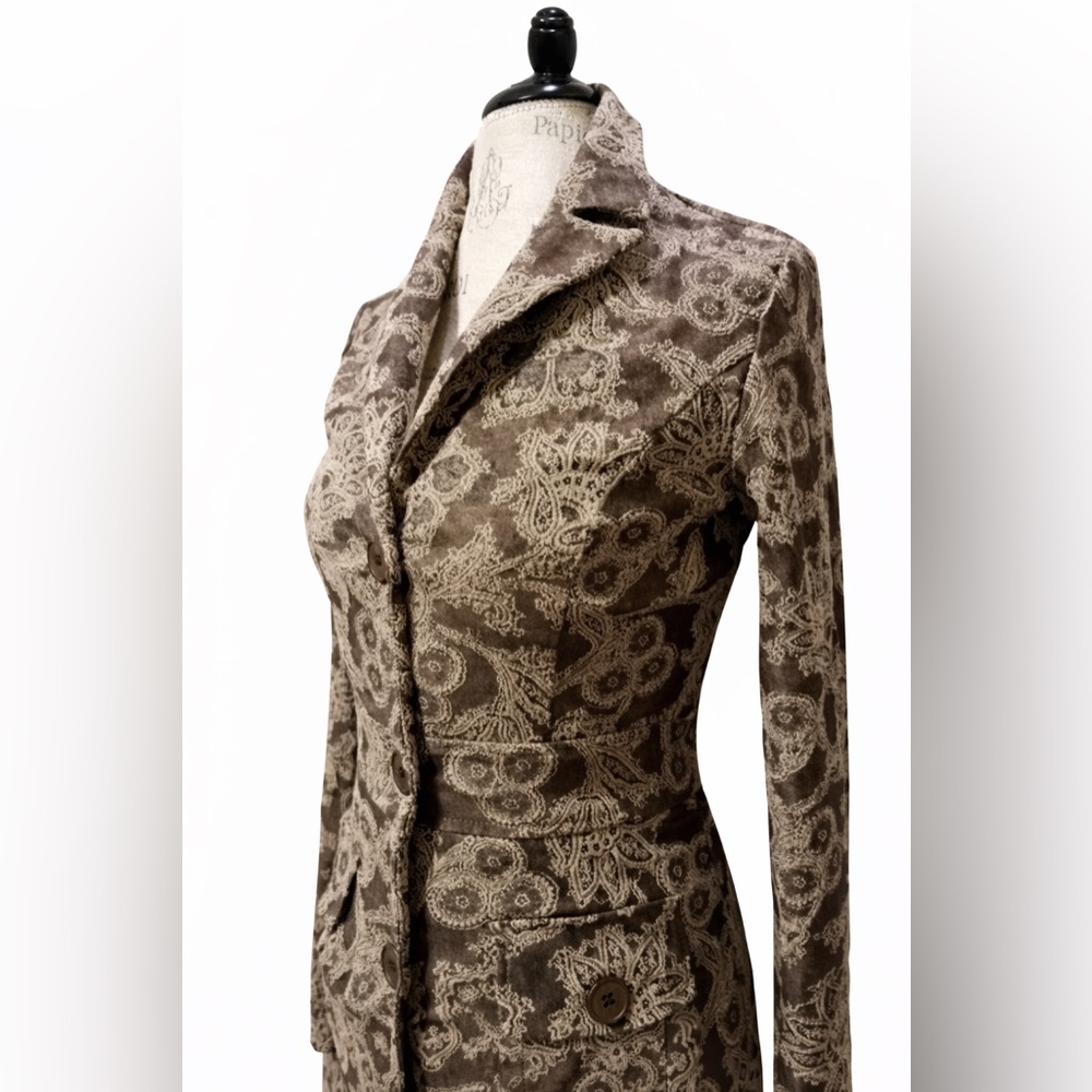 Charlotte Russe Long Brocade Jacket Size 9 Brown Beige Embroidered NWT NEW - Picture 2 of 3